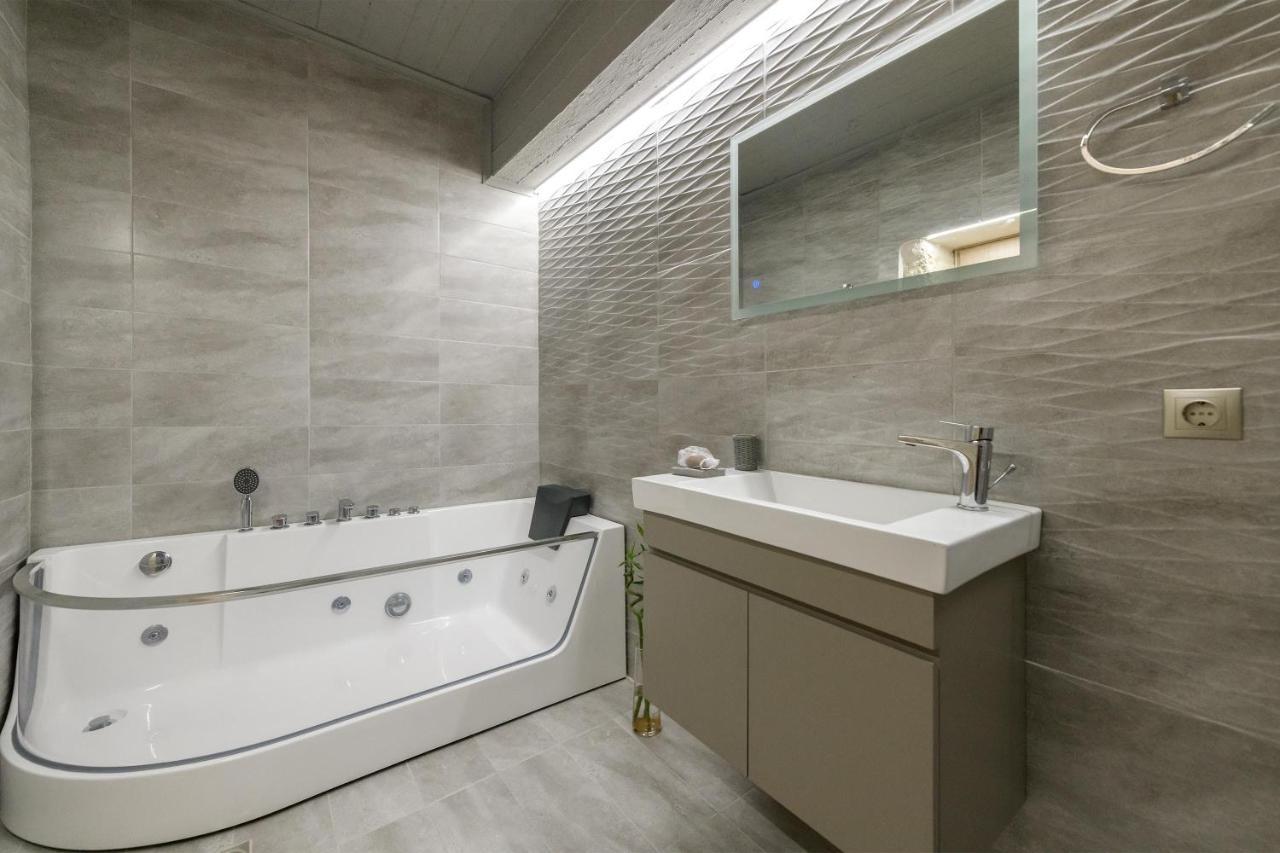 Athina House Spa & Hammam Arkhondikí エクステリア 写真
