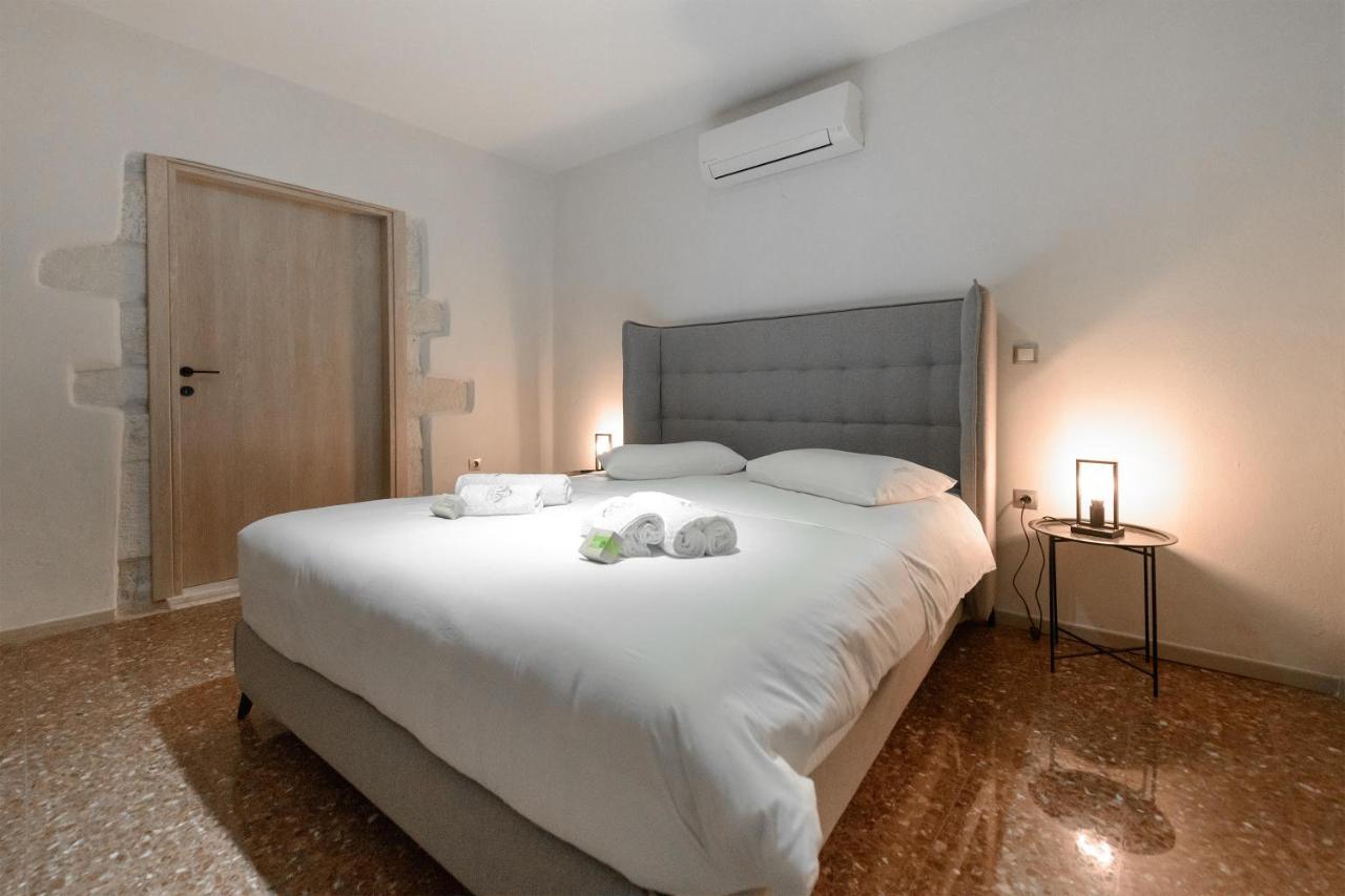 Athina House Spa & Hammam Arkhondikí エクステリア 写真