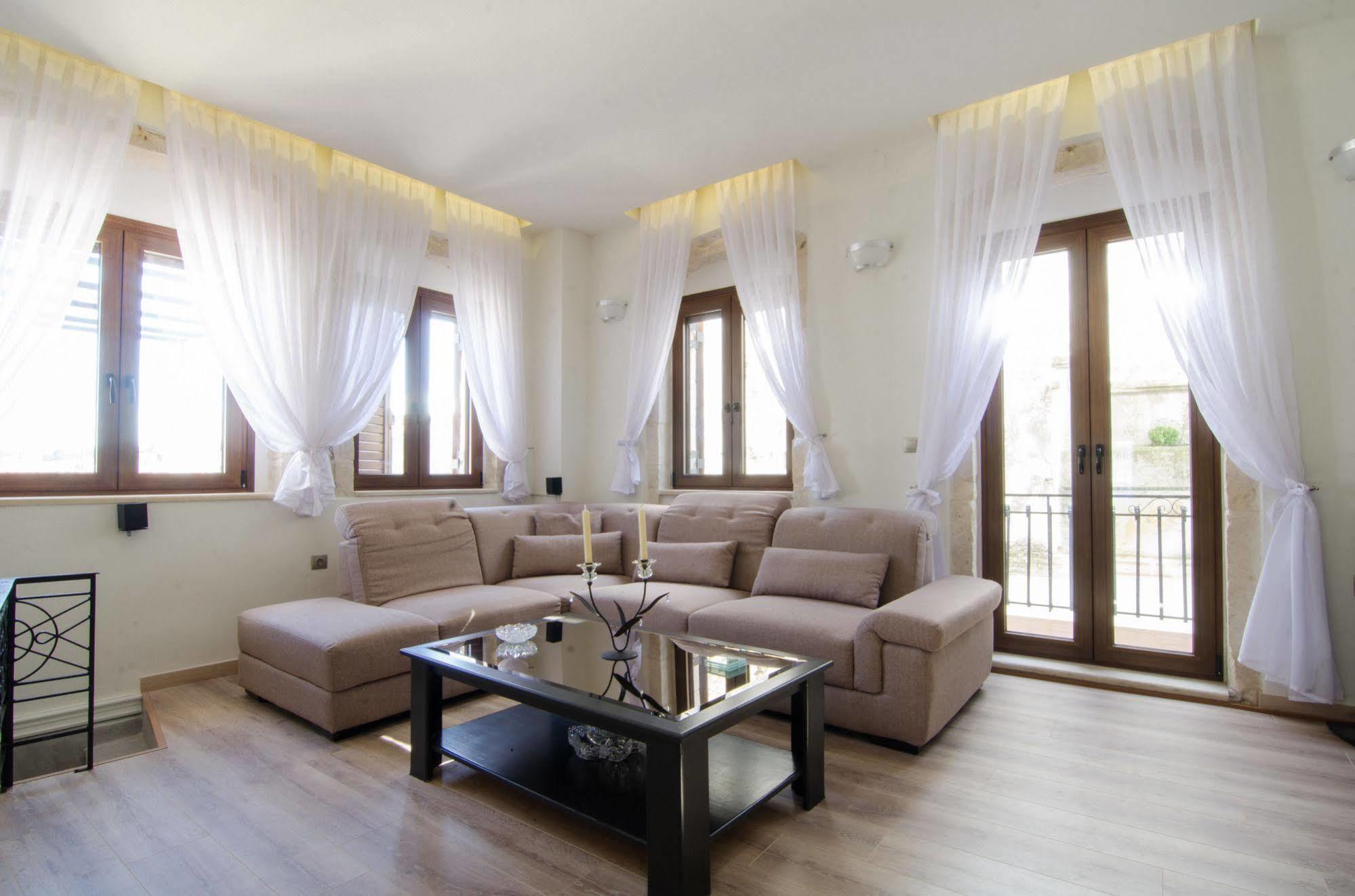 Athina House Spa & Hammam Arkhondikí エクステリア 写真