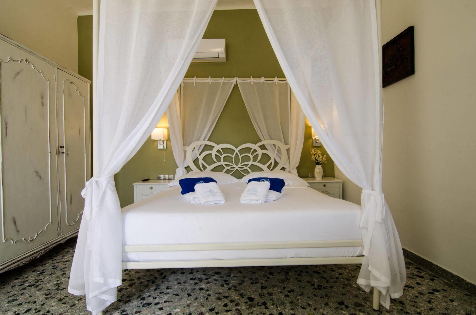 Athina House Spa & Hammam Arkhondikí エクステリア 写真