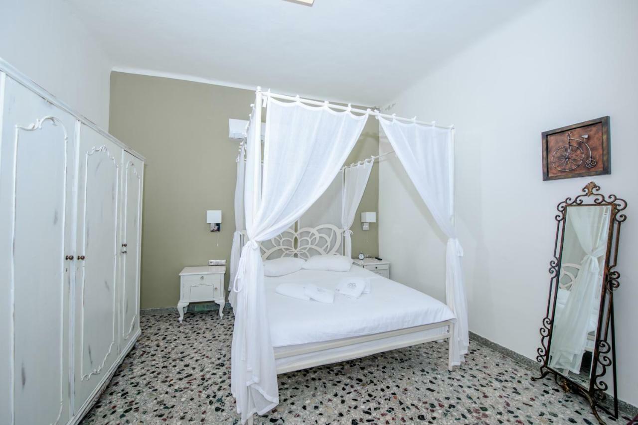 Athina House Spa & Hammam Arkhondikí エクステリア 写真